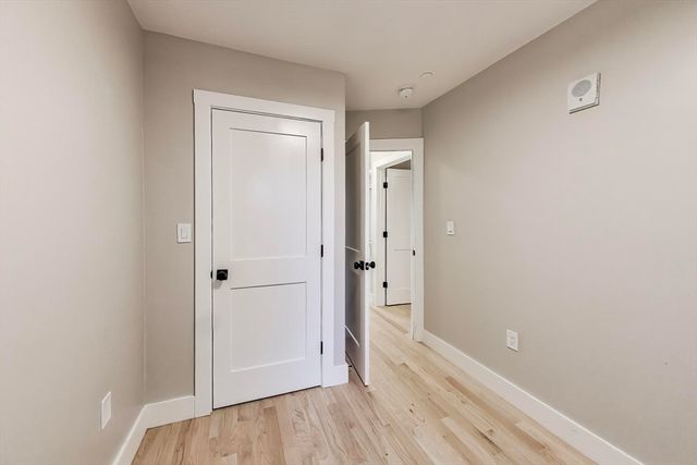 35 Delle Ave 4, Boston, MA 02120