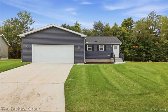 4231 Sugar Maple Run, Flint, MI 48506