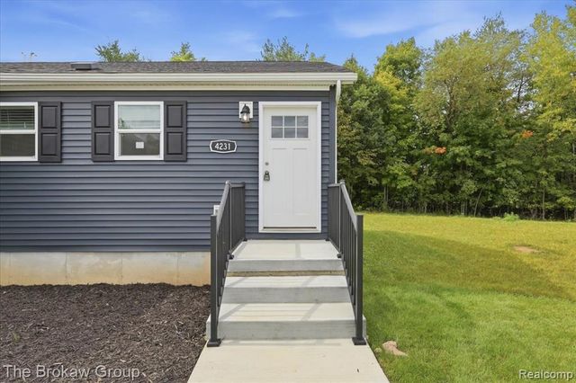 4231 Sugar Maple Run, Flint, MI 48506