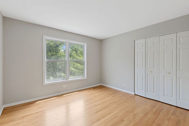 1311 Callen Lane, Des Plaines, IL 60016