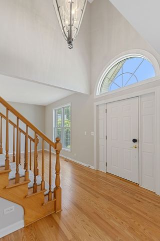 1311 Callen Lane, Des Plaines, IL 60016