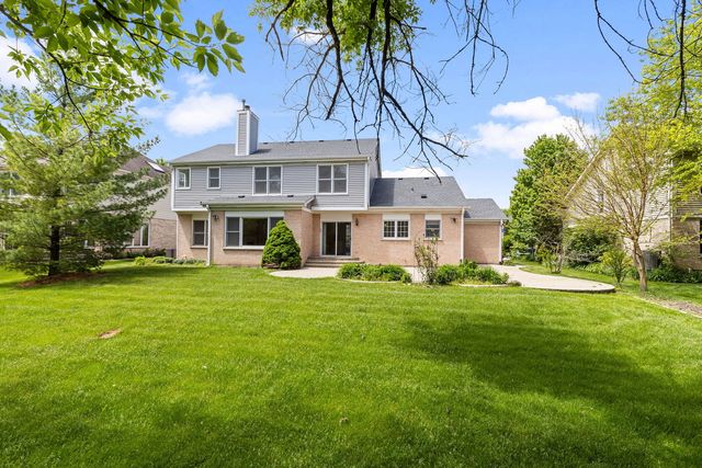 1311 Callen Lane, Des Plaines, IL 60016