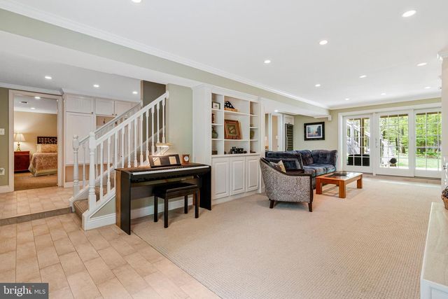 8412 RIVERSIDE ROAD, Alexandria, VA 22308