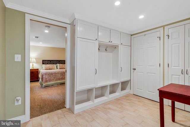 8412 RIVERSIDE ROAD, Alexandria, VA 22308