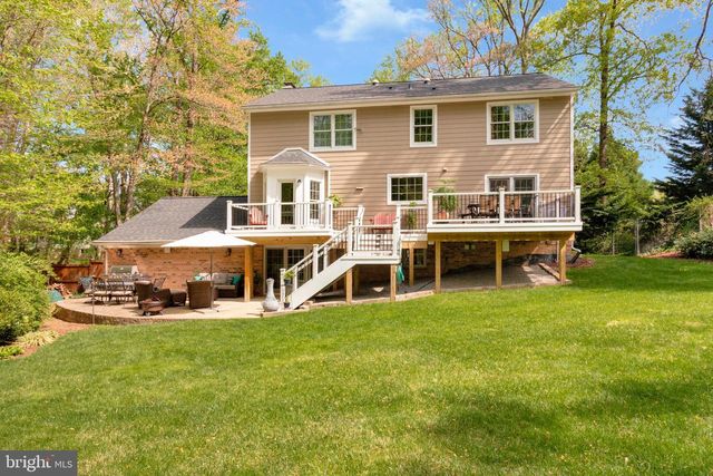 8412 RIVERSIDE ROAD, Alexandria, VA 22308