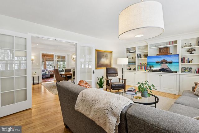 5 BIRCHWOOD CT, Princeton Junction, NJ 08550