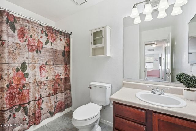 2952 S MANDY Circle, Mesa, AZ 85212