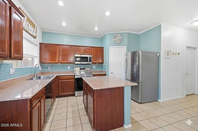 2952 S MANDY Circle, Mesa, AZ 85212