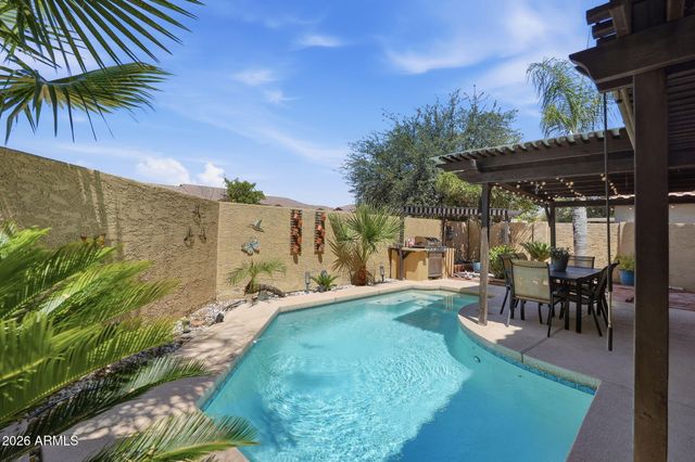 2952 S MANDY Circle, Mesa, AZ 85212