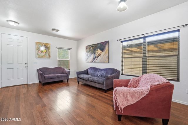 2952 S MANDY Circle, Mesa, AZ 85212