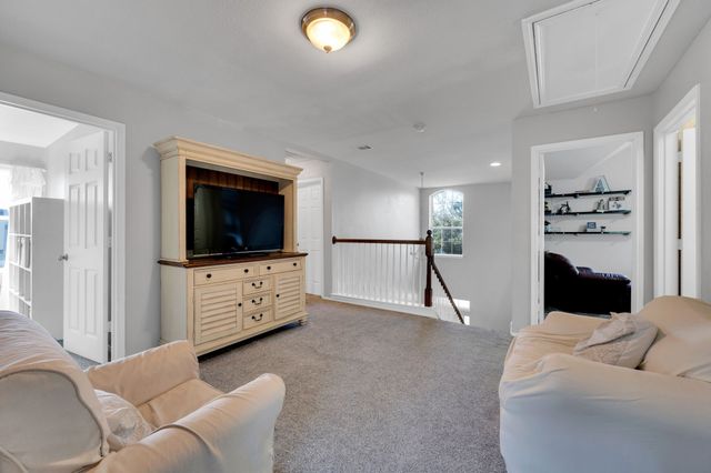 136 Old Spanish Trail, Waxahachie, TX 75167