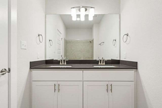 101 Old Woods Road, Liberty Hill, TX 78642