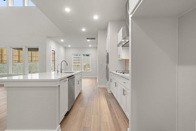 101 Old Woods Road, Liberty Hill, TX 78642