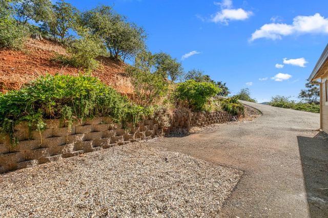 6275 Galena Dr, El Dorado, CA 95623