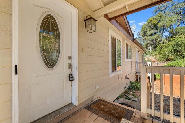 6275 Galena Dr, El Dorado, CA 95623