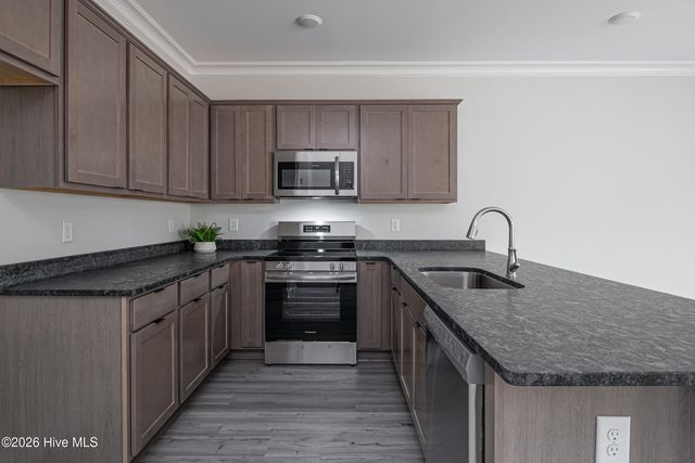 2216 S Kali Lane A, Greenville, NC 27834