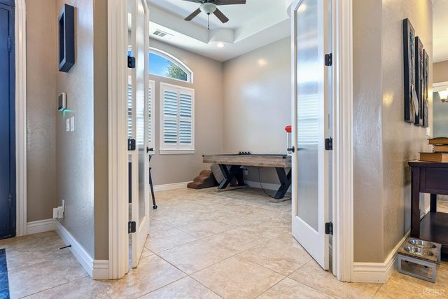 2722 Meadow Court, Hanford, CA 93230