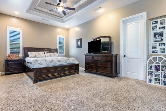 2722 Meadow Court, Hanford, CA 93230