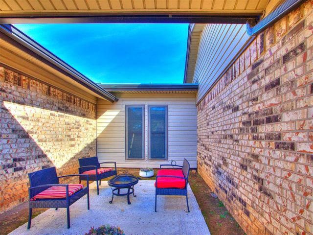 9322 S Hudson Avenue, Oklahoma City, OK 73139