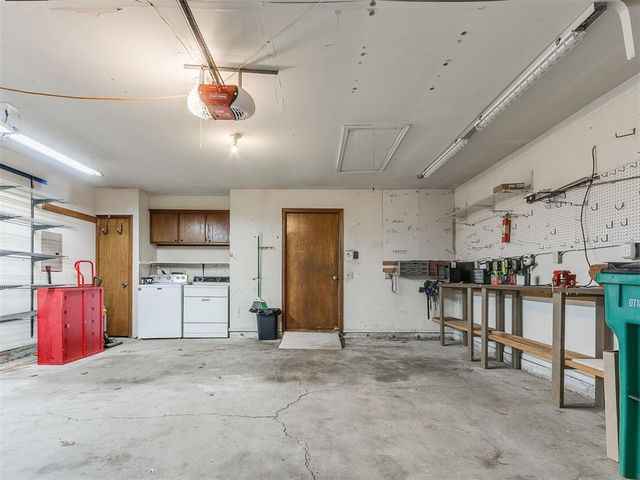 9322 S Hudson Avenue, Oklahoma City, OK 73139