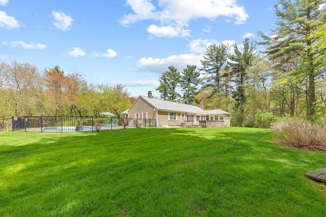 795 Maple St, Mansfield, MA 02048