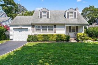 165 Locust Street, Garden City, NY 11530