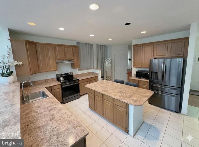 47202 REDBARK, Sterling, VA 20165