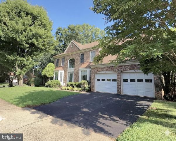 47202 REDBARK, Sterling, VA 20165