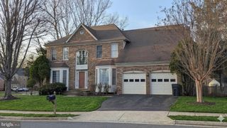 47202 REDBARK, Sterling, VA 20165