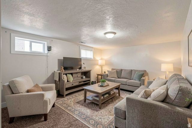 895 W 400 N, Orem, UT 84057