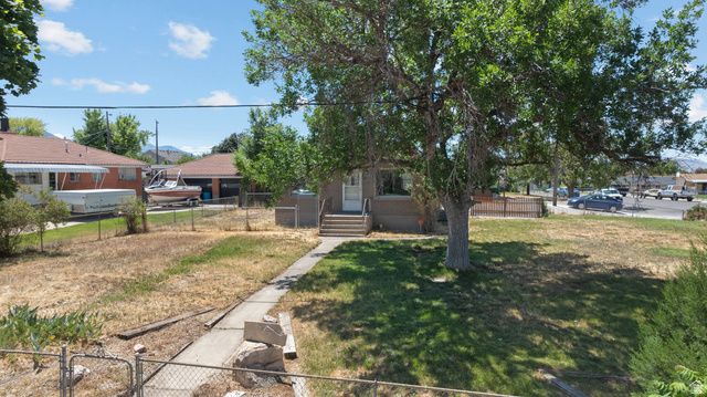 895 W 400 N, Orem, UT 84057