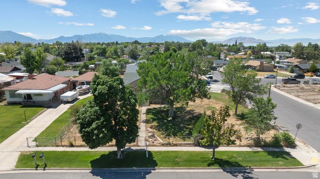 895 W 400 N, Orem, UT 84057
