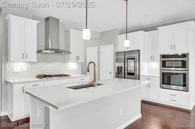 4685 Broomfield Way, Lake Orion, MI 48359