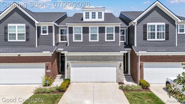 4685 Broomfield Way, Lake Orion, MI 48359