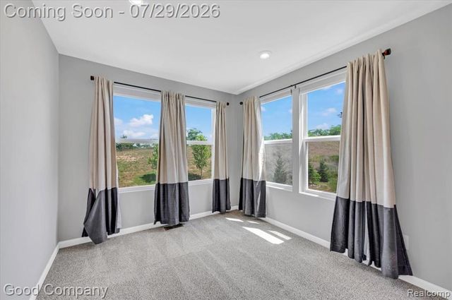 4685 Broomfield Way, Lake Orion, MI 48359