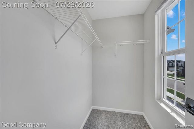 4685 Broomfield Way, Lake Orion, MI 48359
