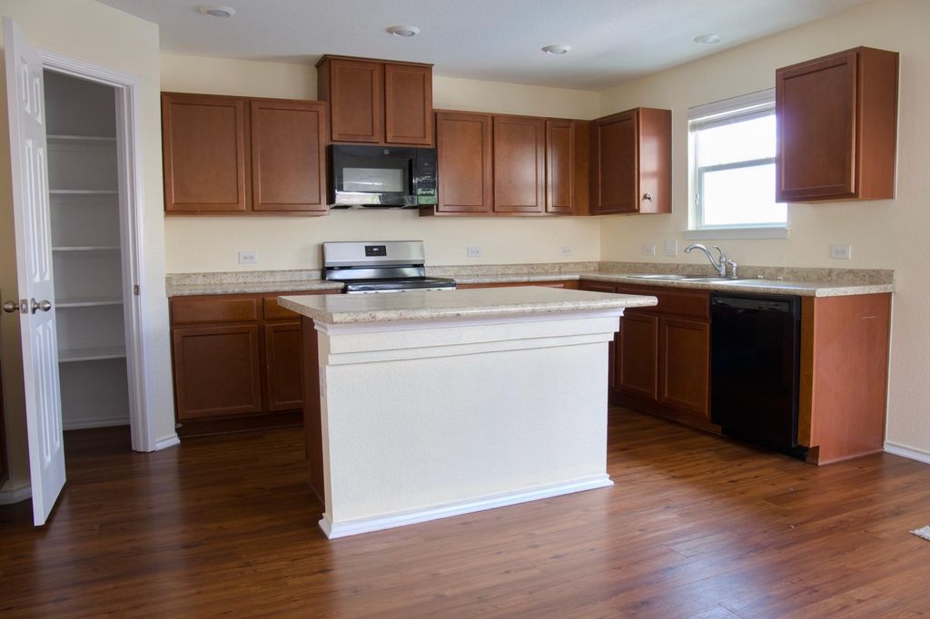 13620 Benjamin Harrison ST, Manor, TX 78653