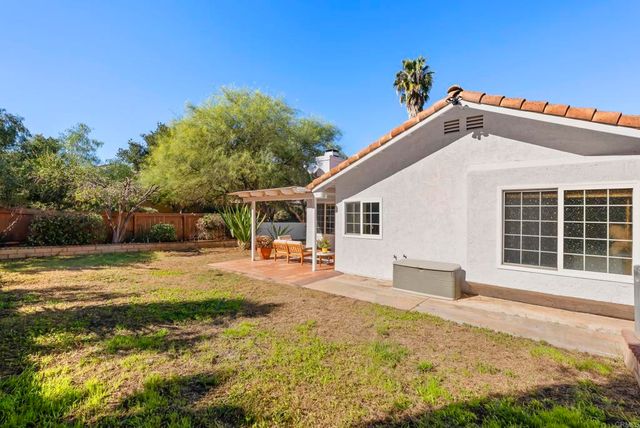 725 CLEVELAND AVE, Escondido, CA 92026