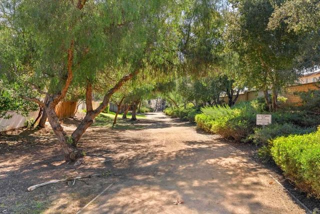 725 CLEVELAND AVE, Escondido, CA 92026