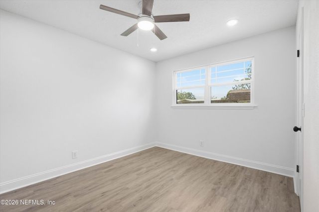 5479 HARDEN Avenue, Orange Park, FL 32065