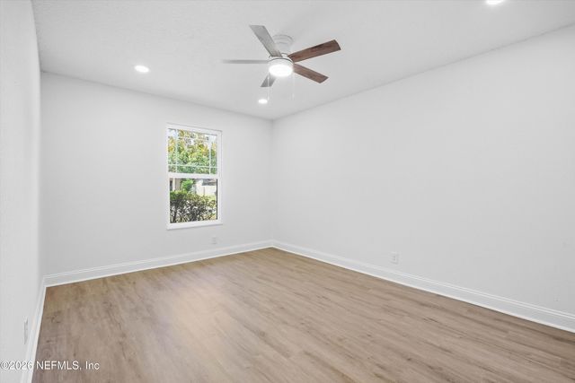 5479 HARDEN Avenue, Orange Park, FL 32065