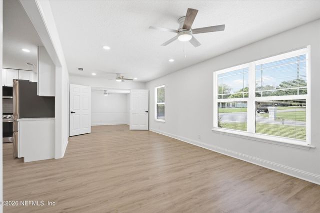 5479 HARDEN Avenue, Orange Park, FL 32065