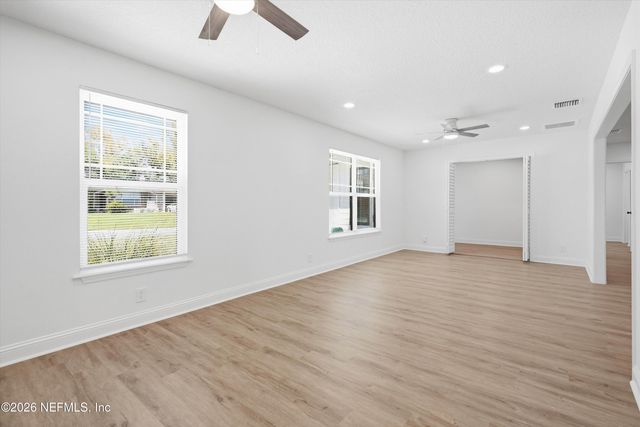 5479 HARDEN Avenue, Orange Park, FL 32065
