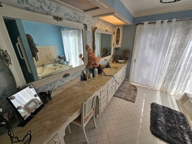 123 Fairway Drive, Vincennes, IN 47591