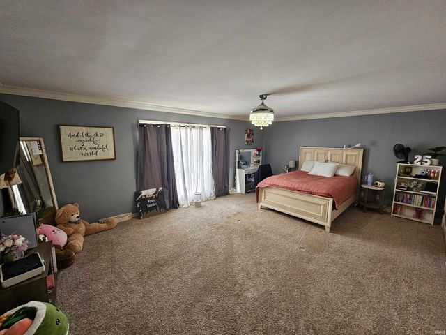 123 Fairway Drive, Vincennes, IN 47591