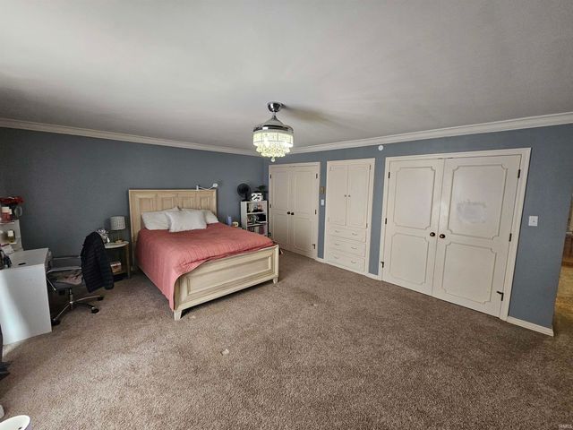 123 Fairway Drive, Vincennes, IN 47591