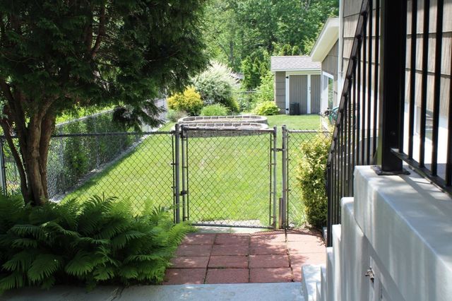 2A South Edlin, Worcester, MA 01603