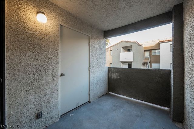 3151 Soaring Gulls Drive 1104, Las Vegas, NV 89128