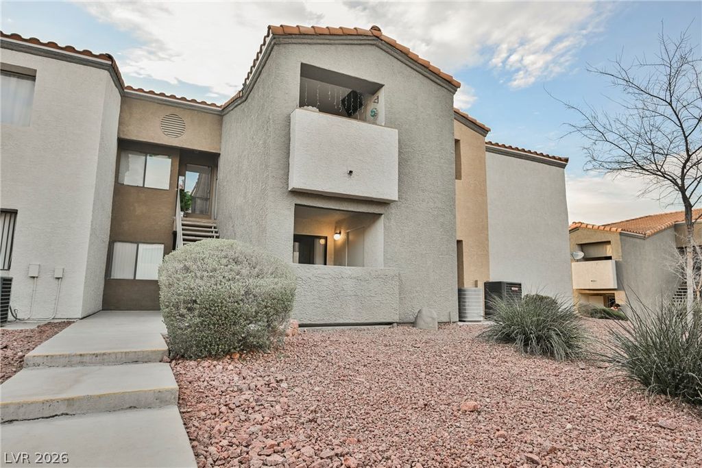 3151 Soaring Gulls Drive 1104, Las Vegas, NV 89128