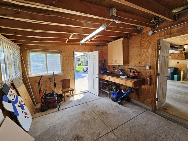 12626 W Lancaster AVENUE, Butler, WI 53007
